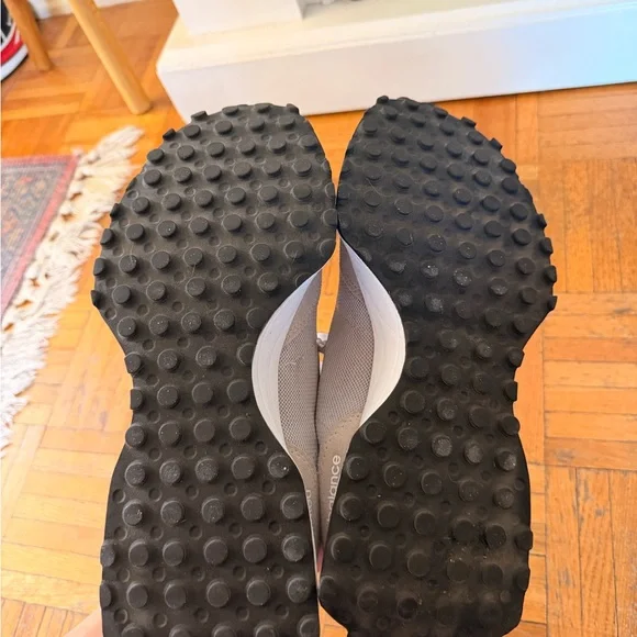 New Balance 327 men’s 10.5 - Picture 4 of 4